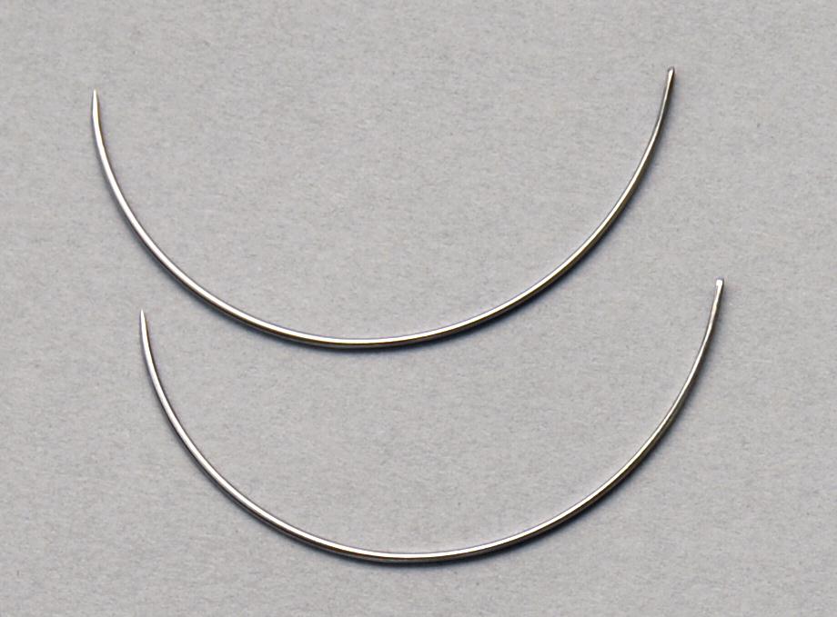 Mayo Intestinal 1/2-Circle Taper Point Needles | Medline