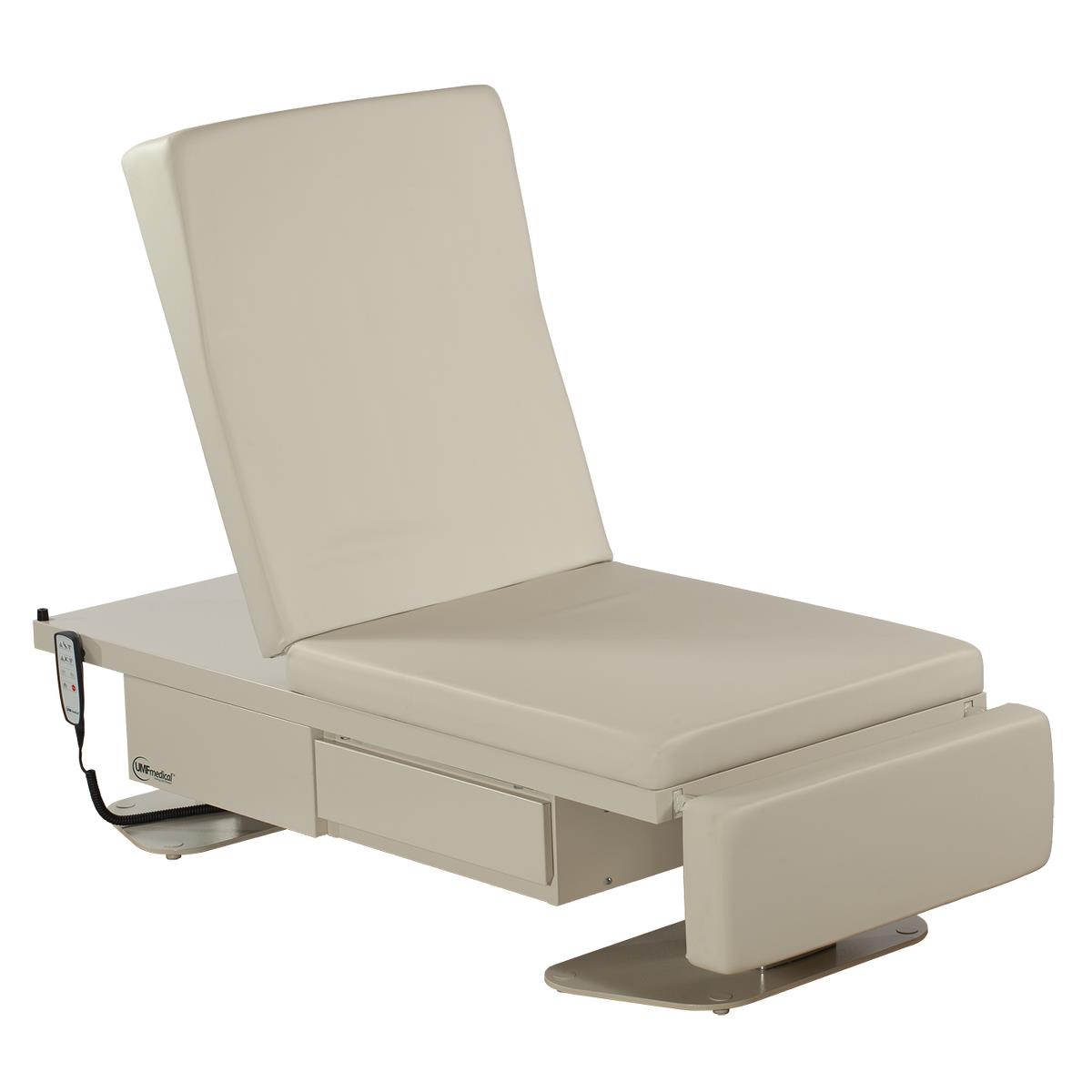 Bariatric Power Exam Tables | Medline