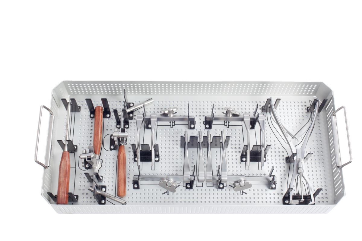 König Twighline Side Load Retractors | Medline