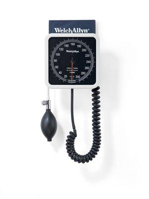 767 Series Blood Pressure Aneroids | Medline