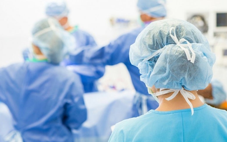 surgical-nurse